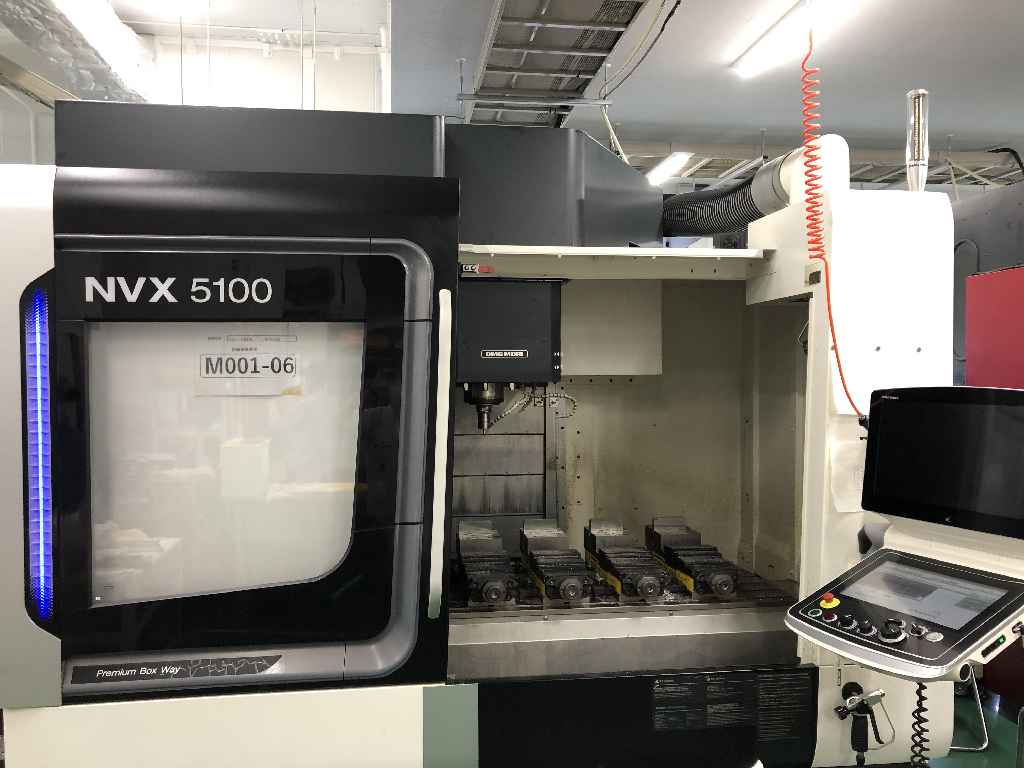 DMG森精機 NVX 5100